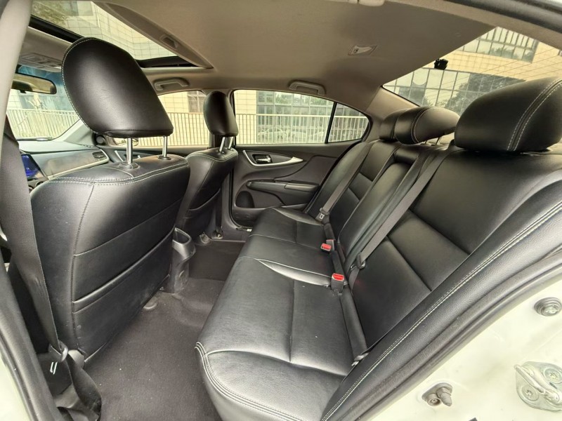 佛山18年本田凌派6