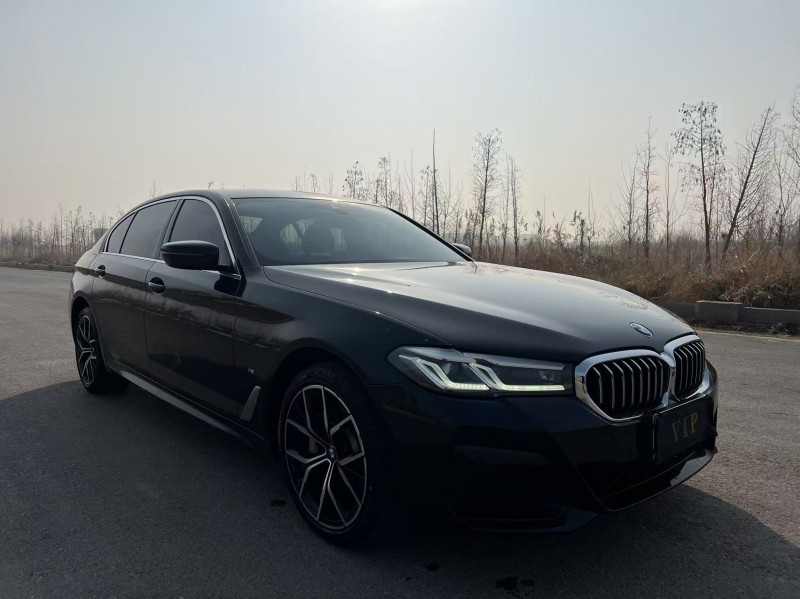 盐城23年宝马5系3