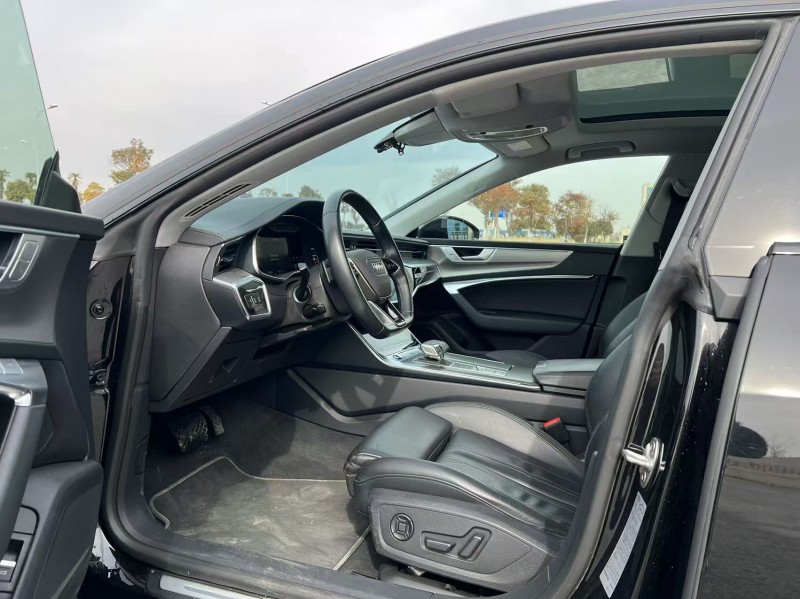 盐城22年奥迪A7L4