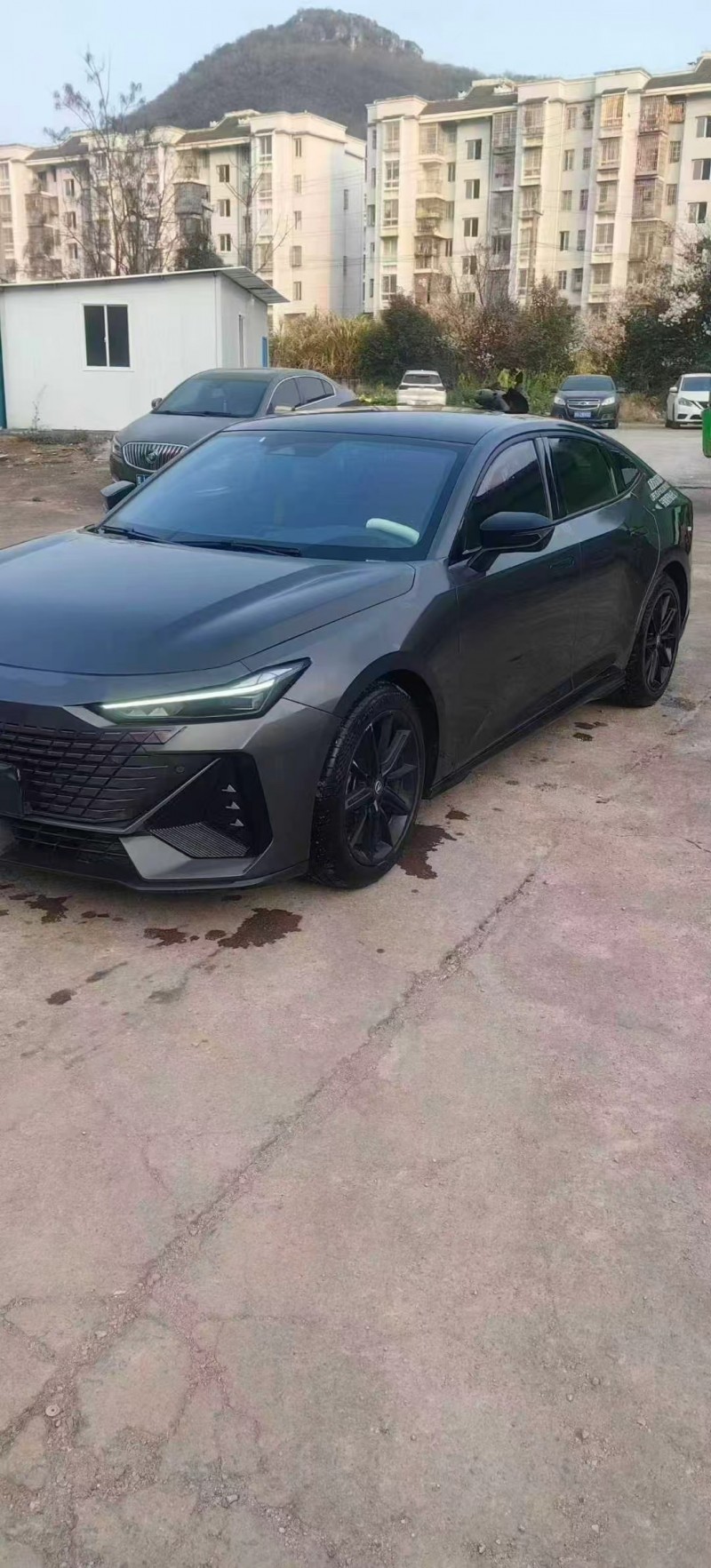 毕节23年长安汽车UNI2