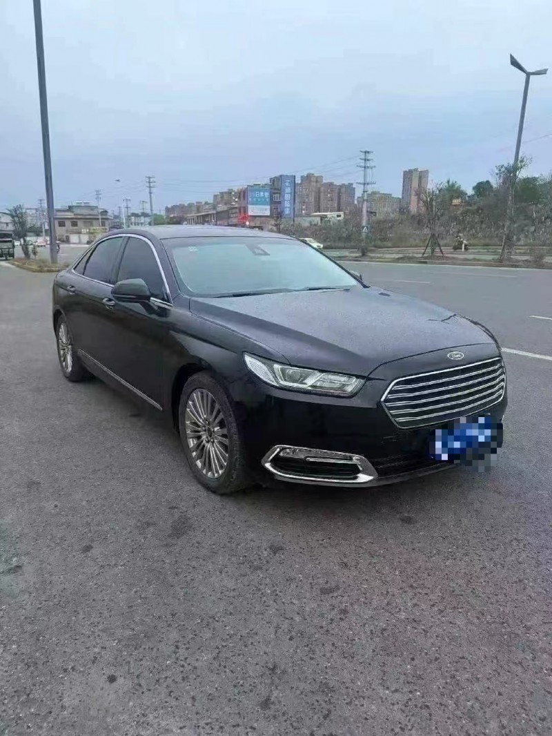 黔西南18年福特金牛座2