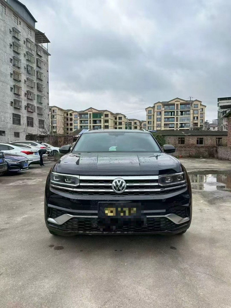 安順20年大眾途昂1