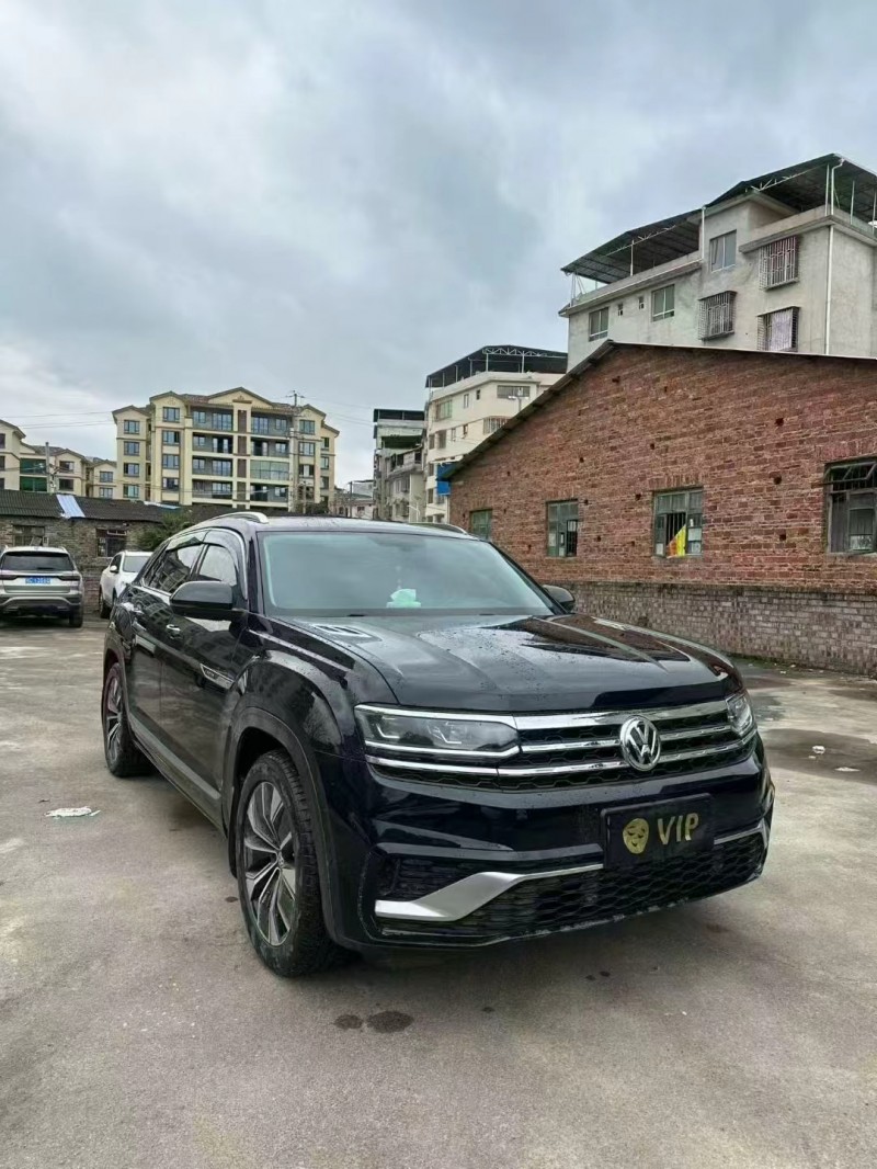 安順20年大眾途昂2