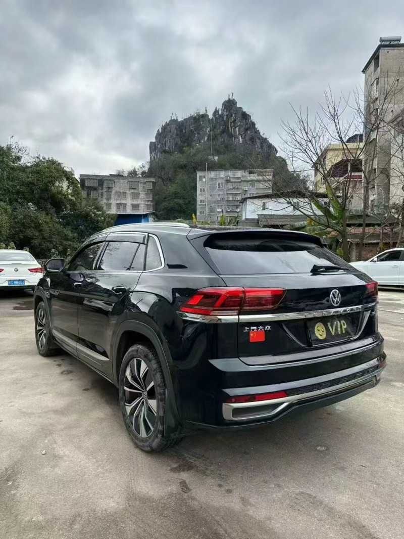 安順20年大眾途昂7