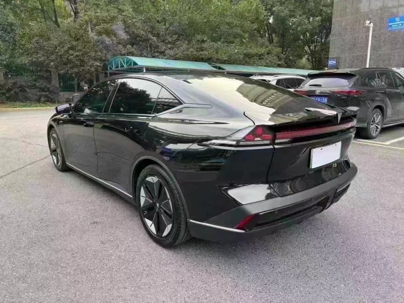 常德23年长安汽车深蓝8