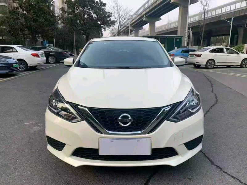 长沙23年日产轩逸1