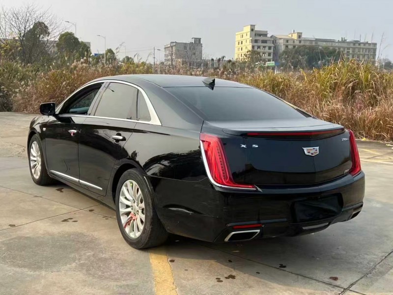 邵阳18年凯迪拉克CT67