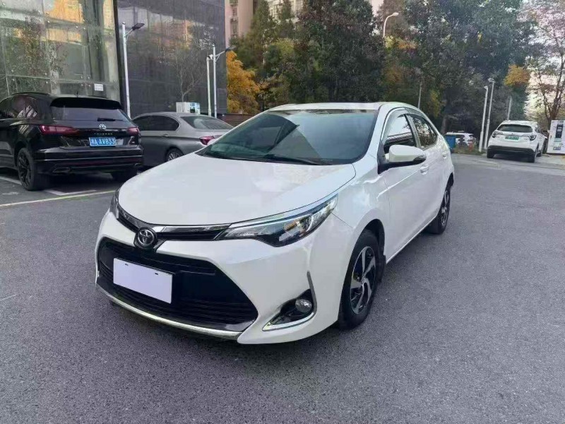 长沙19年丰田雷凌2