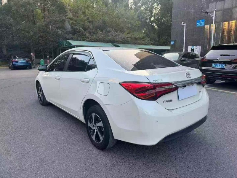 长沙19年丰田雷凌6