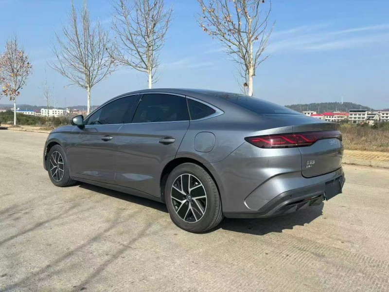 邵阳24年比亚迪秦8