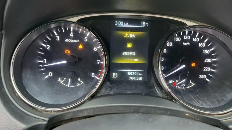 衡阳16年日产奇骏5