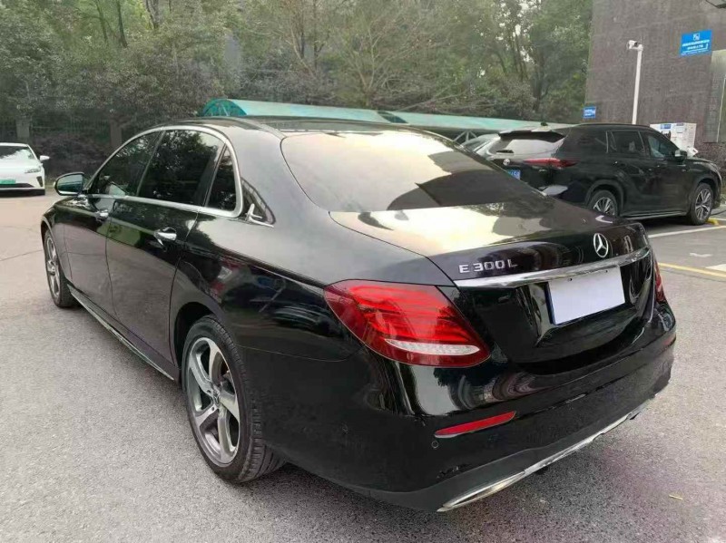 长沙19年奔驰E6