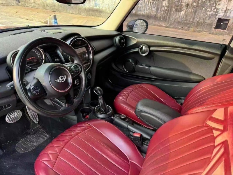 菏澤17年寶馬迷你4