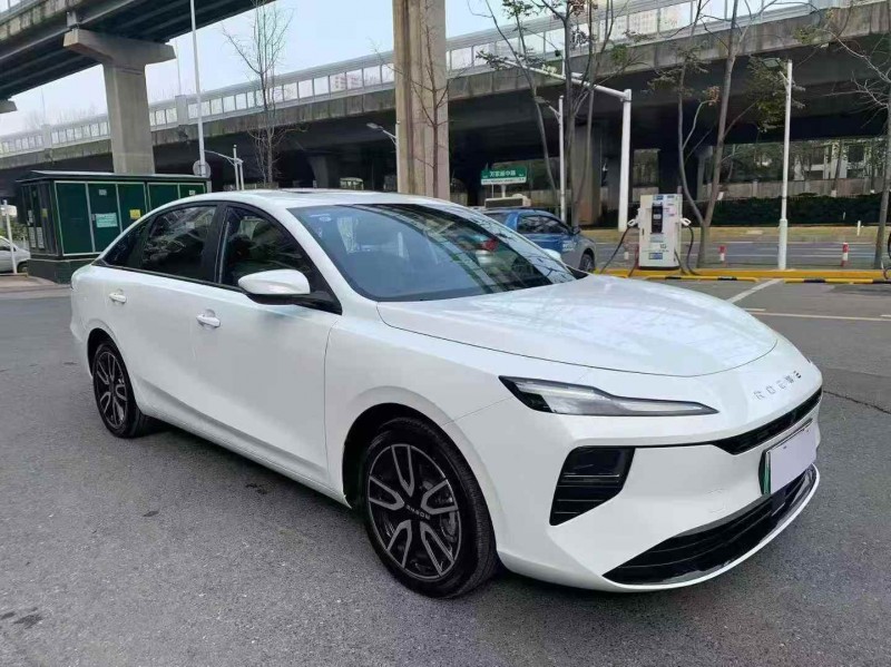 长沙25年荣威D73