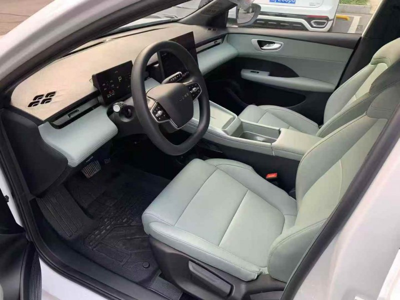 长沙25年荣威D78