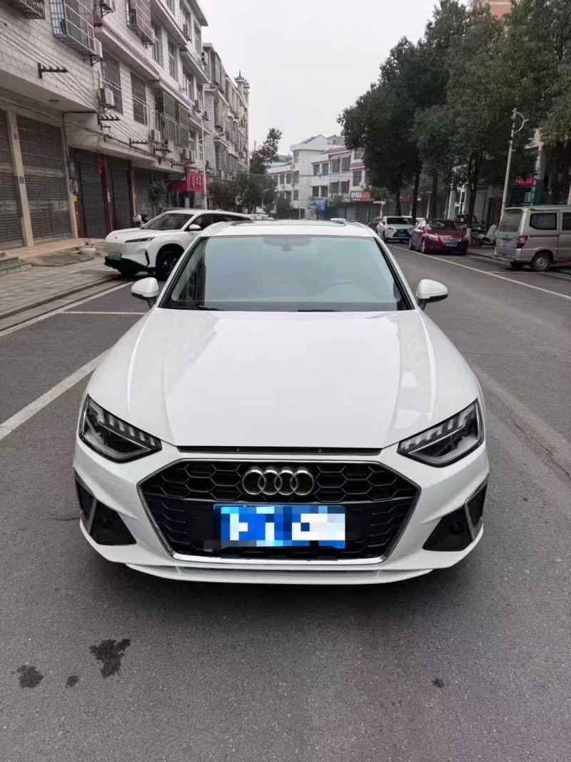 湘潭22年奥迪A4L1