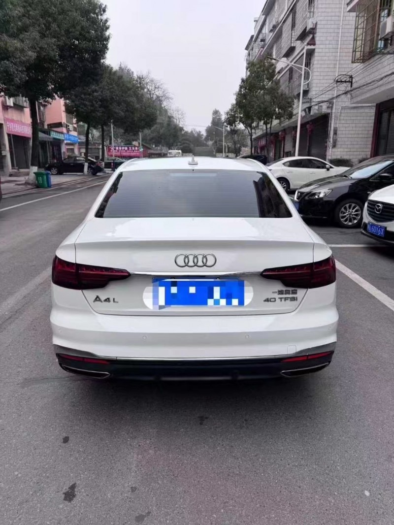 湘潭22年奥迪A4L9