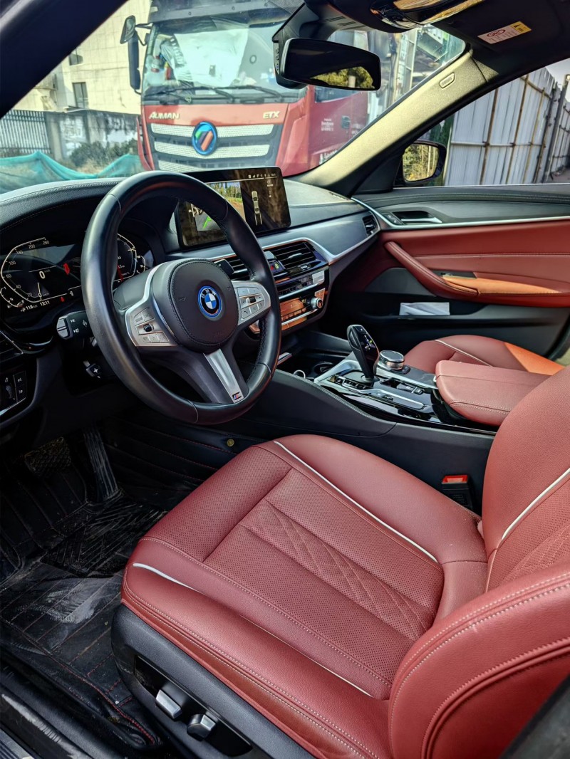 紹興24年寶馬5系5