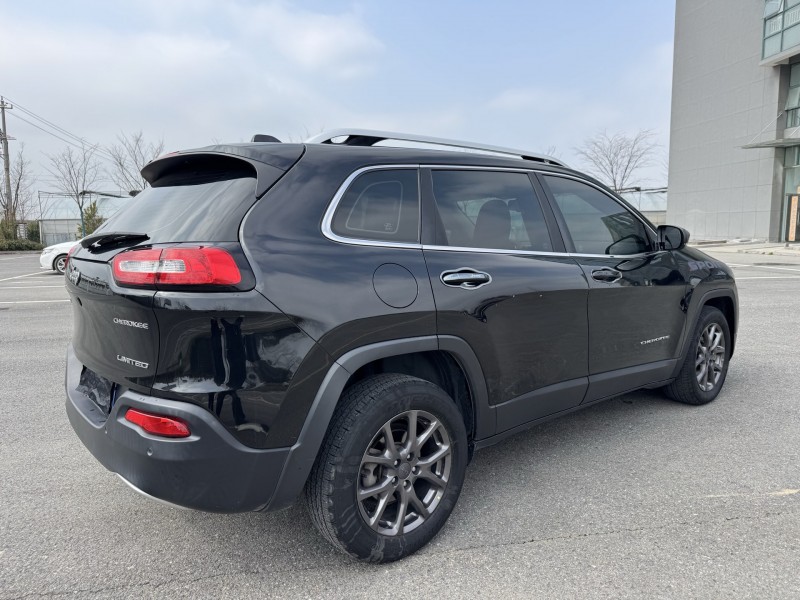 鹽城21年Jeep自由光5