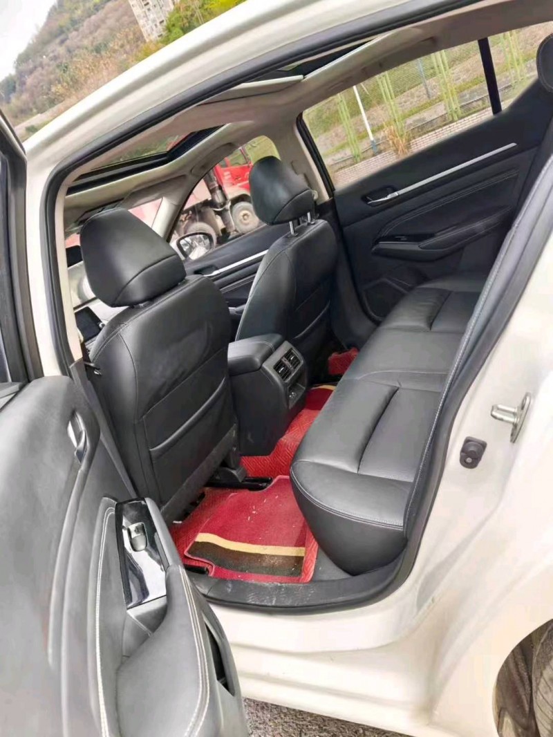 濟寧21年日產天籟5