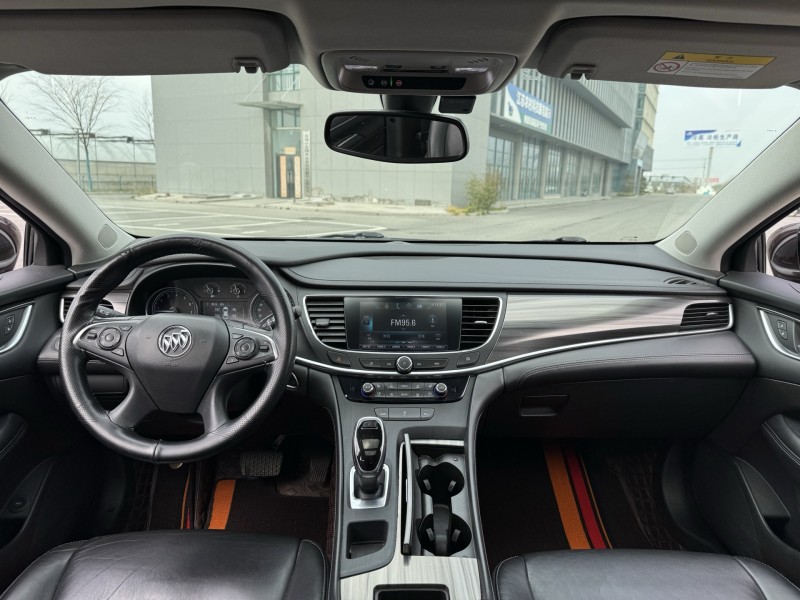 盐城19年别克君越7