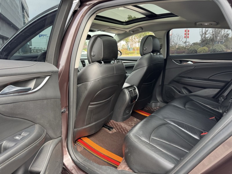 盐城19年别克君越8