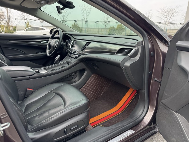 盐城19年别克君越9