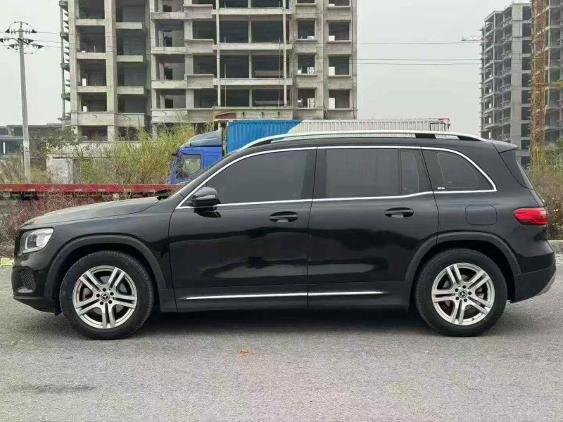 梧州22年奔驰GLB5