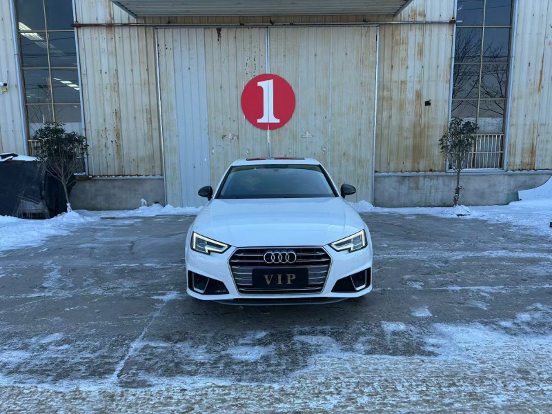 徐州18年奧迪A4L1