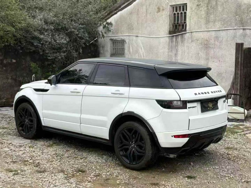 广州17年路虎极光5