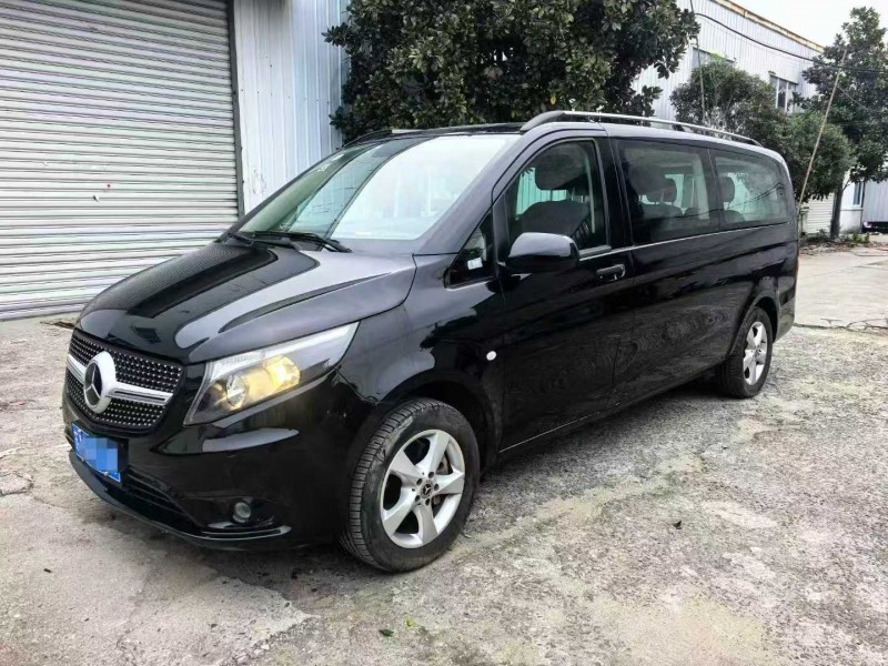 苏州21年奔驰威霆2