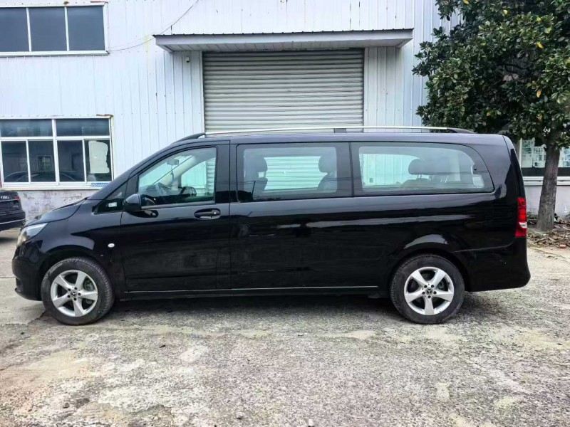 苏州21年奔驰威霆7