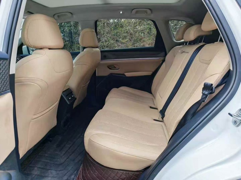 平頂山25年比亞迪宋3