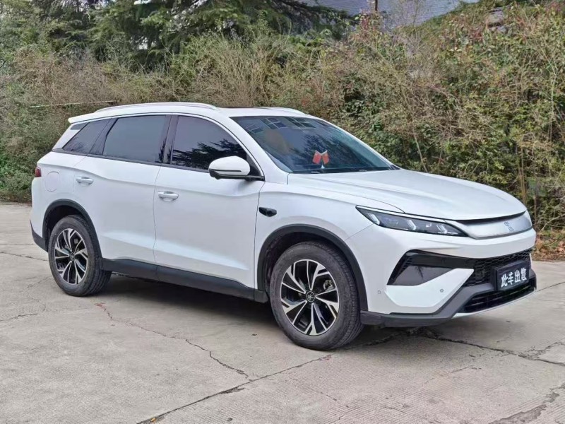 平頂山25年比亞迪宋6