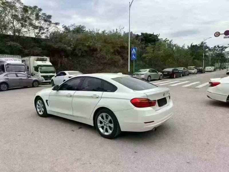 南寧16年寶馬4系8