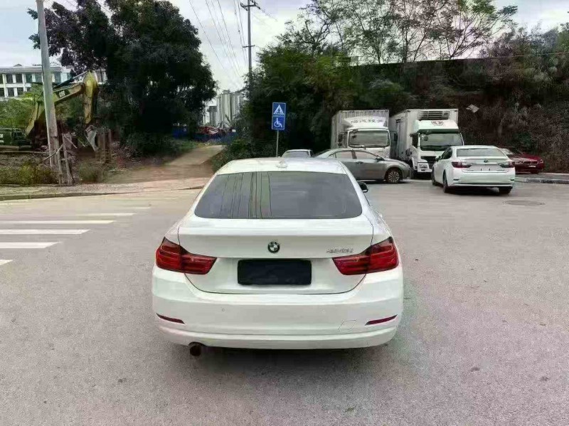 南寧16年寶馬4系9