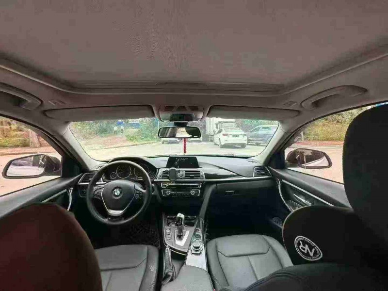 南寧16年寶馬3系5