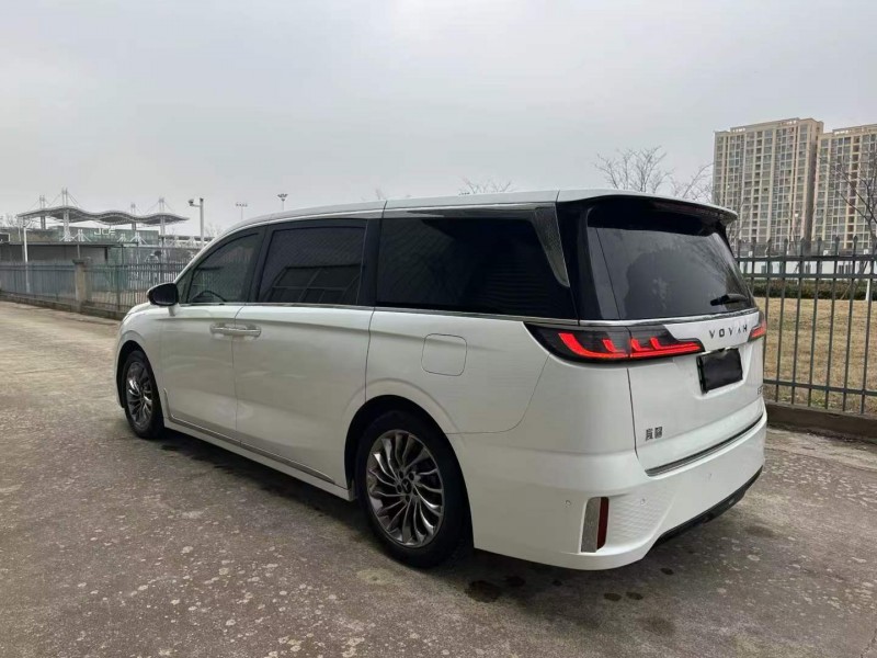 徐州23年嵐圖汽車夢想家5