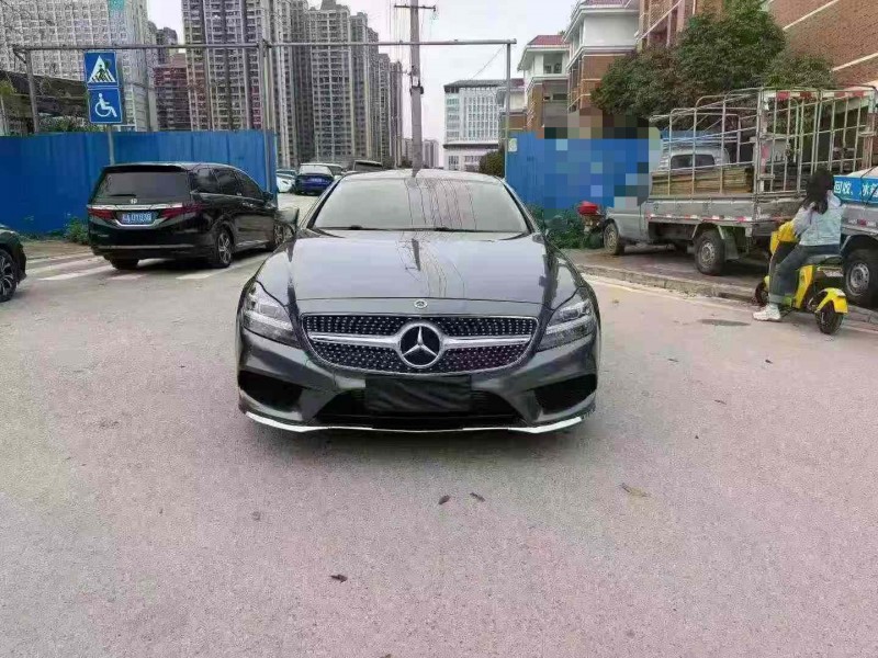 南寧15年奔馳CLS1
