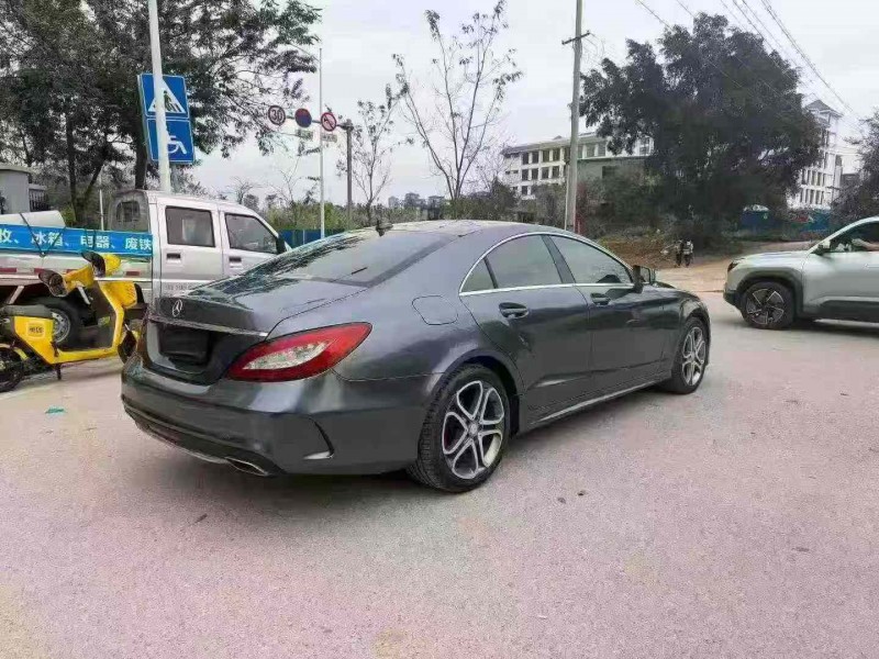 南寧15年奔馳CLS7