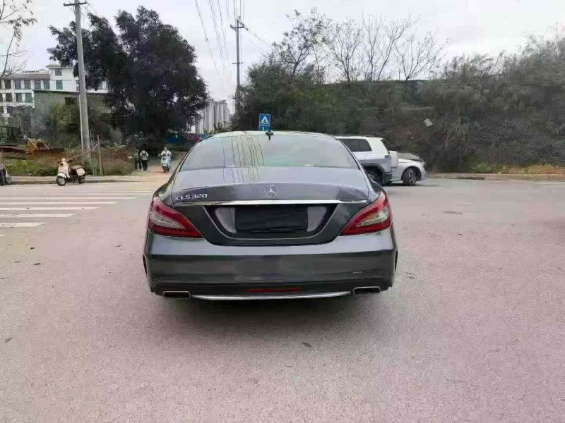 南寧15年奔馳CLS9