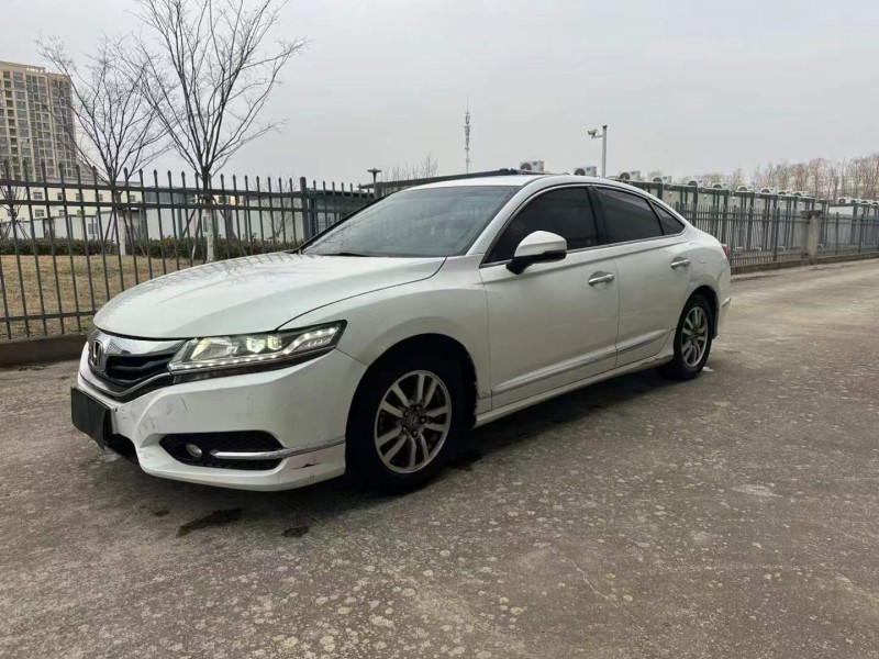 徐州16年本田思鉑睿2