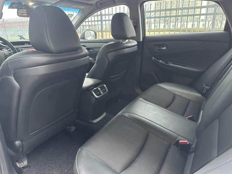 徐州16年本田思鉑睿6