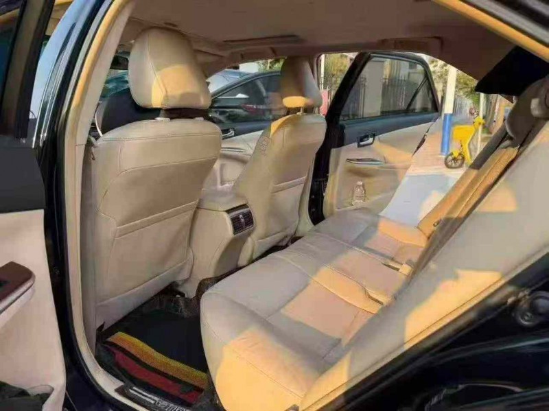 南寧12年豐田凱美瑞6