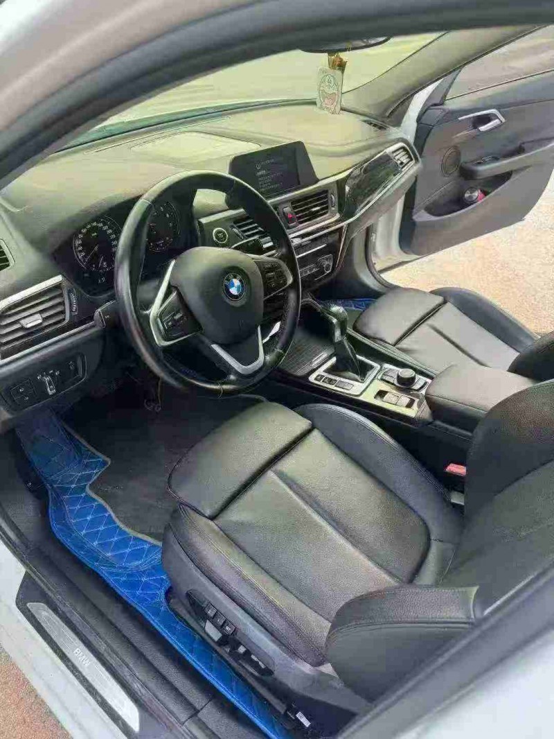 南寧18年寶馬1系4