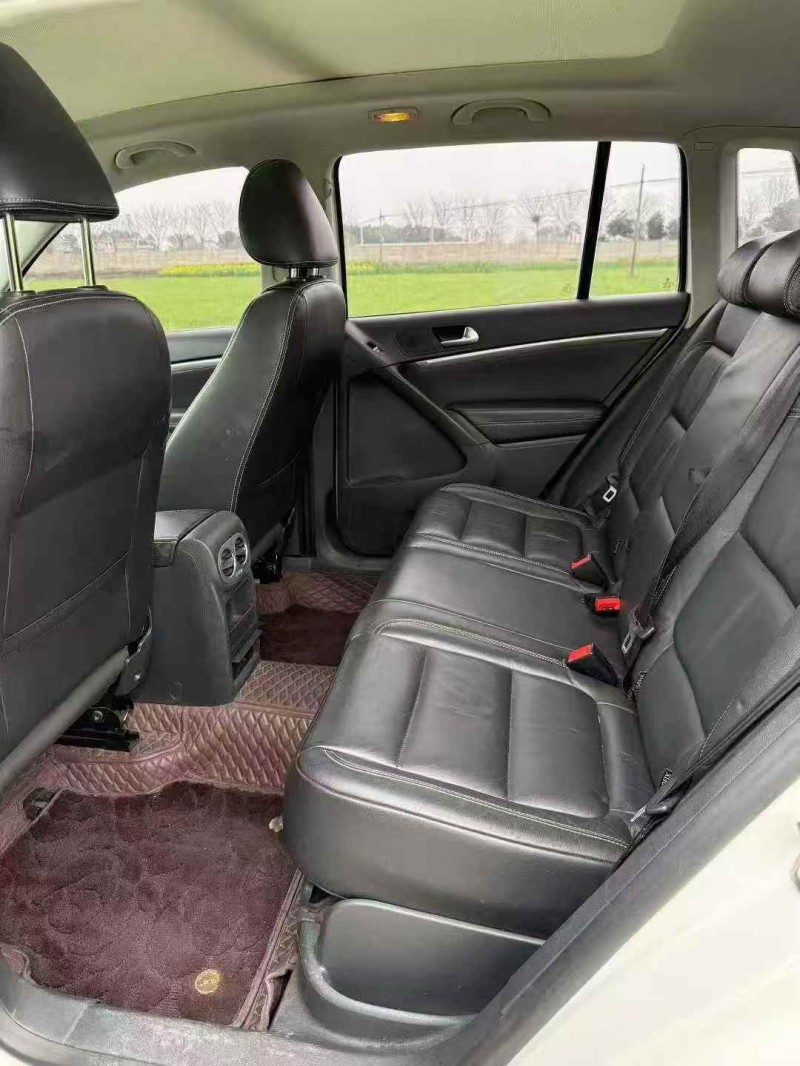 金华16年大众途观4