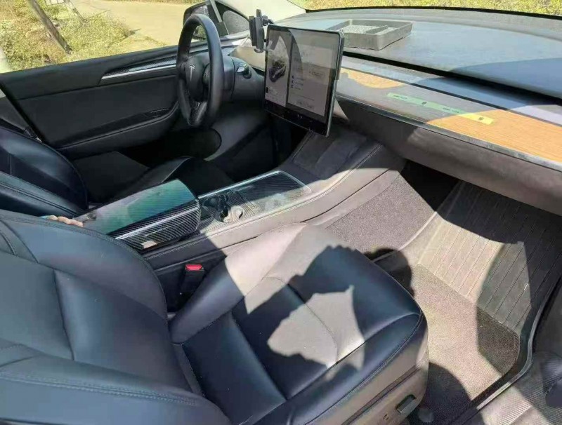 湛江21年特斯拉MODEL Y4