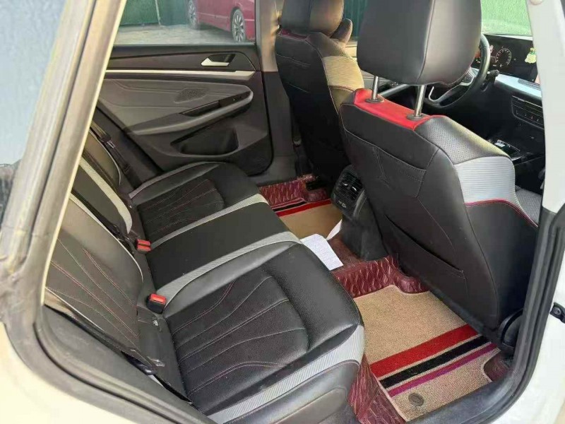 湛江23年大众凌渡4