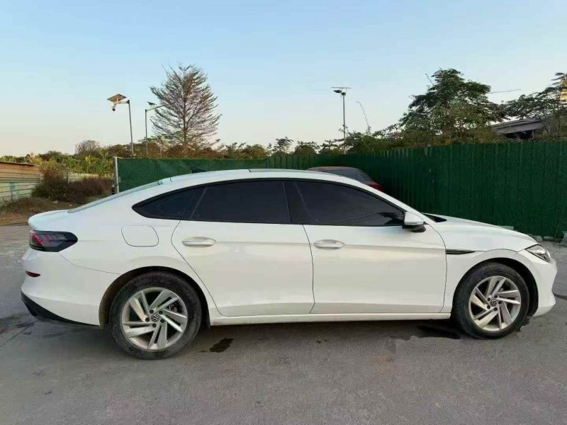 湛江23年大众凌渡7