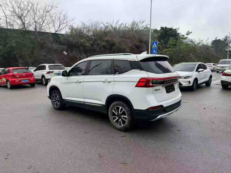 南宁23年东风风行8